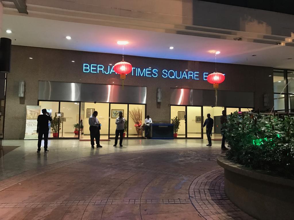 קואלה לומפור Kl Bintang Suites At Times Square Kl מראה חיצוני תמונה